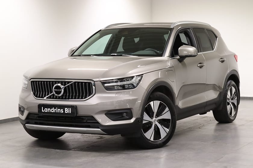Bild 1 av Volvo XC40 Recharge T4 Momentum