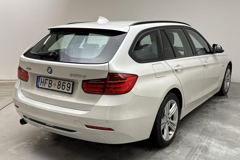 Bild 3 av BMW 320d xDrive Touring Touring, F31 (184hk) Sport Line