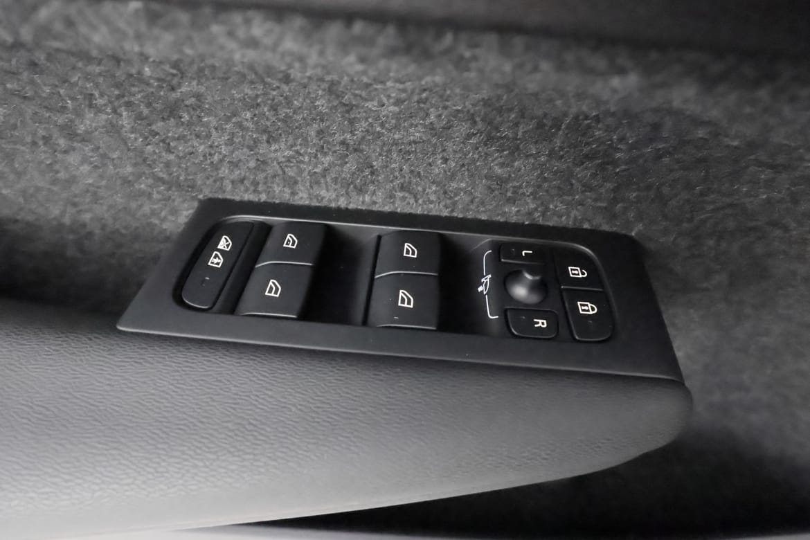 Volvo XC40 2024 - miniatyr 13