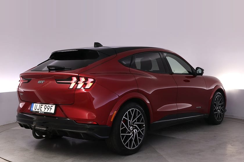 Bild 5 av Ford Mustang Mach-E GT AWD Läder Pano 360 B&O BLIS Drag