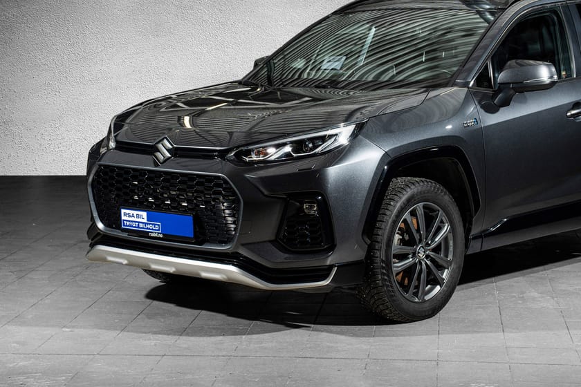 Bilde 3 av Suzuki Across Plug-in Hybrid E-Four PHEV 306hk GLX First Edition