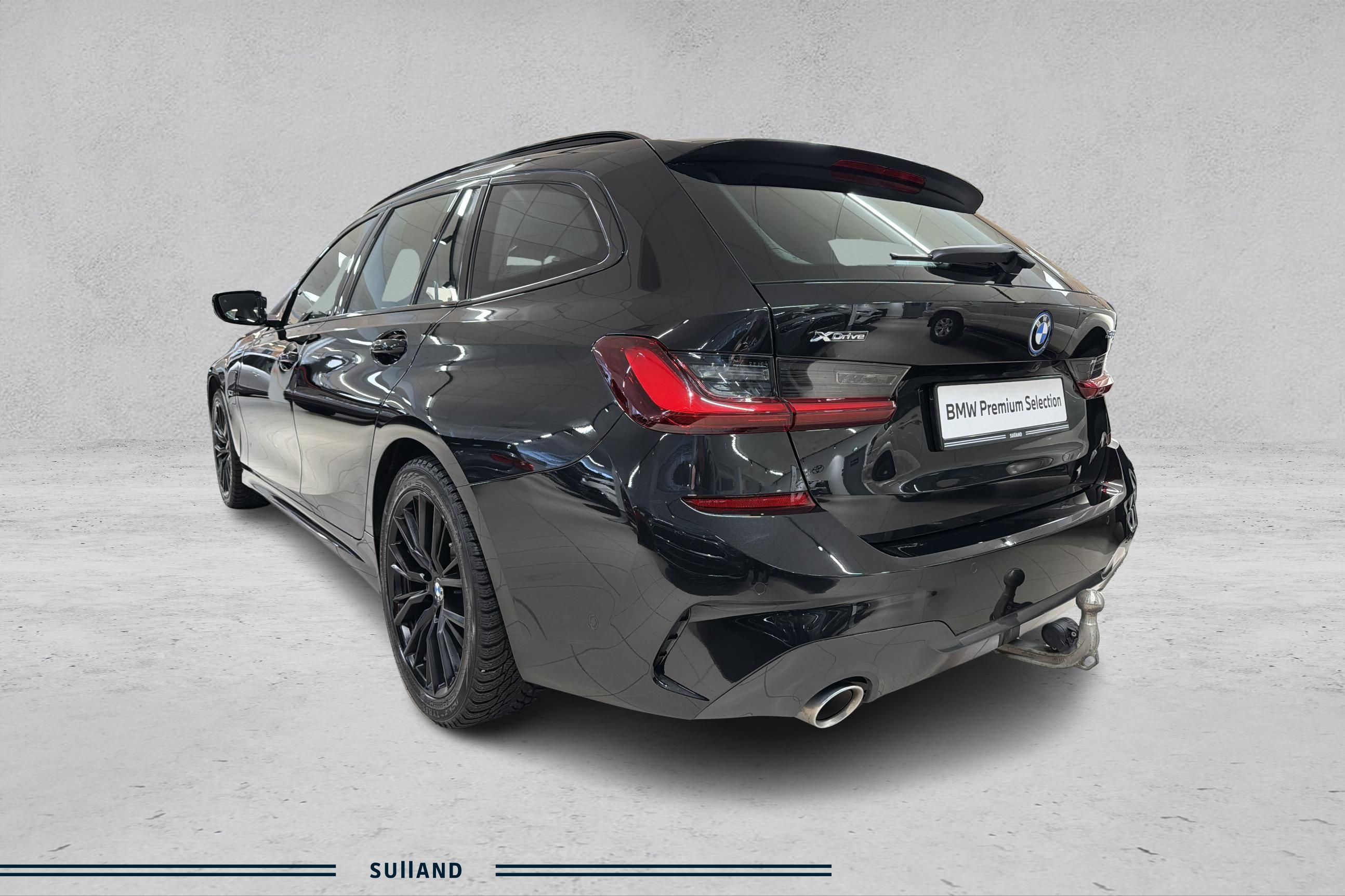 Thumnail bilde 2 av BMW 330e xDrive Touring