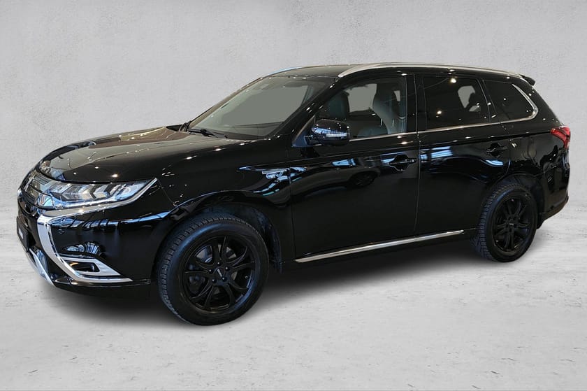 Bilde 2 av Mitsubishi Outlander PHEV 2.4 224HK I H.feste I Skinn I 360Kamera I VarmeRatt I