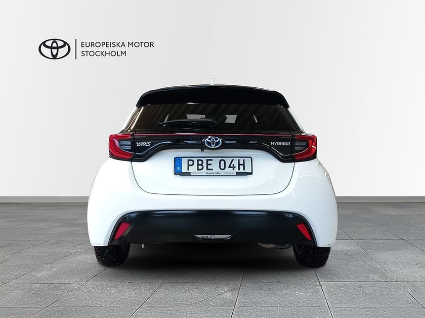 Bild 5 av Toyota Yaris Hybrid 1,5 5D STYLE SKYVIEW JBL -V-HJUL