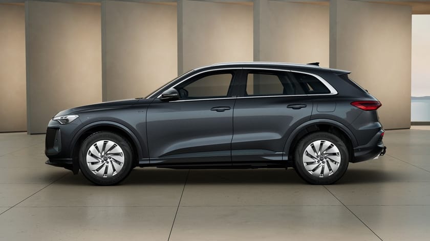 Bild 4 av Audi Q5 e-hybrid quattro SUV Proline 299 hk S tronic