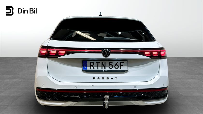 Bild 5 av Volkswagen Passat Sportscombi R-Line Black TDI193 DSG 4M P-värmare/Drag/DCC
