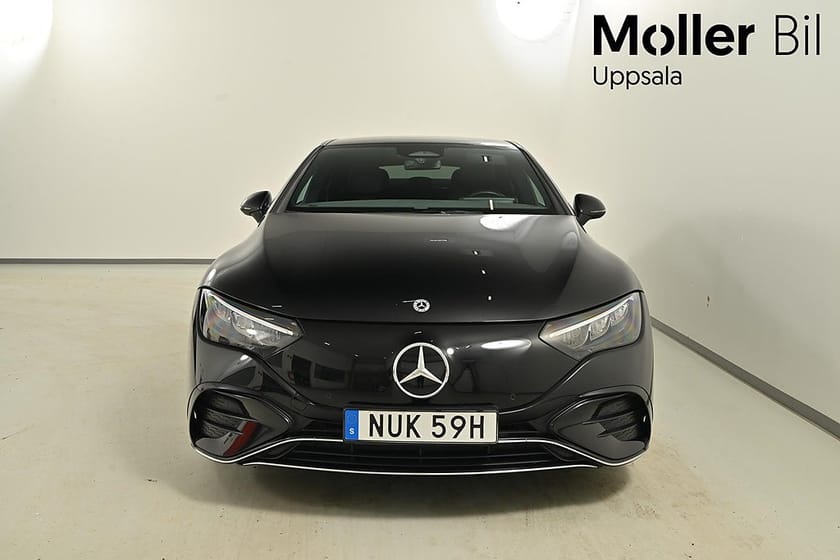 Bild 4 av Mercedes-Benz EQE 300 89 kWh 245hk, AMG, Kamera, Värmare