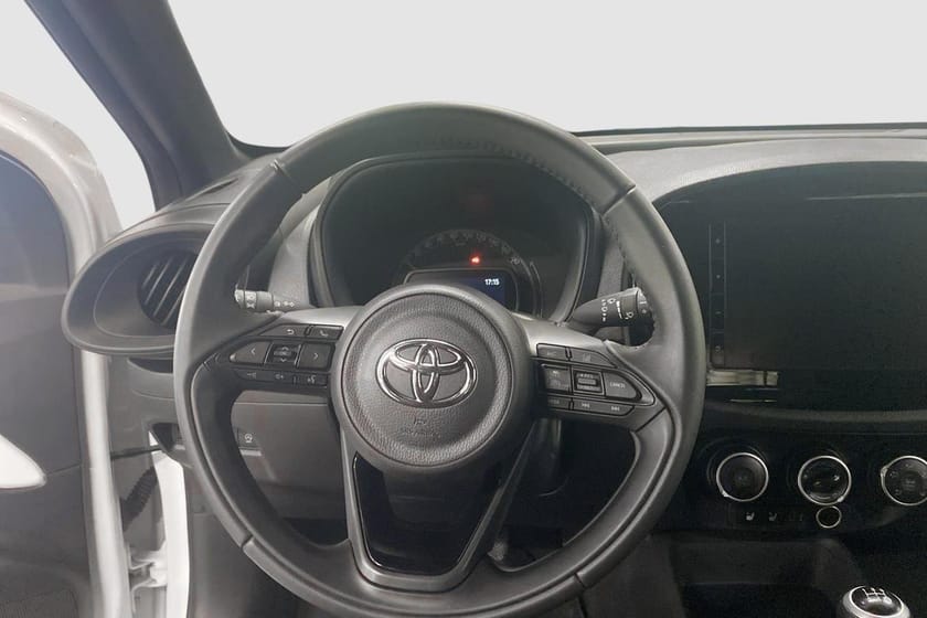Bild 2 av Toyota Aygo X Play, Vinterhjul