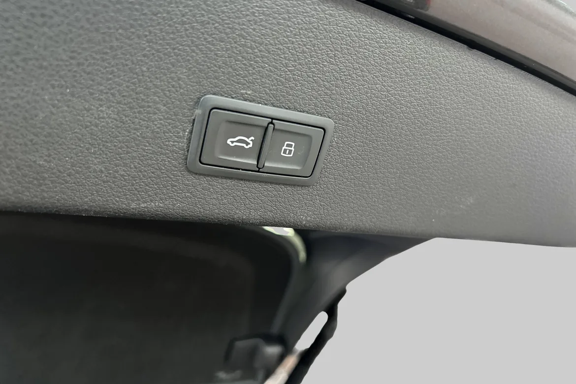picture of a car