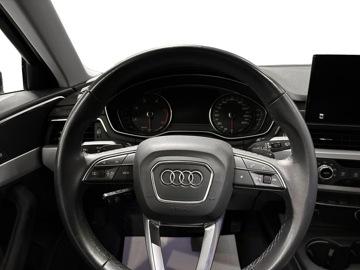 Audi A4 2022 - miniatyr 9