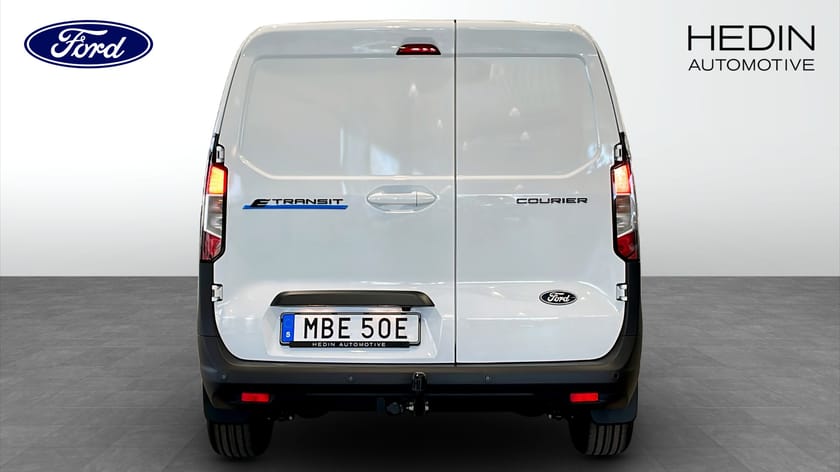 Bild 4 av Ford E-Transit Courier E-COURIER Limited Skåp 136 HK | Dragkrok |  Backkamera |