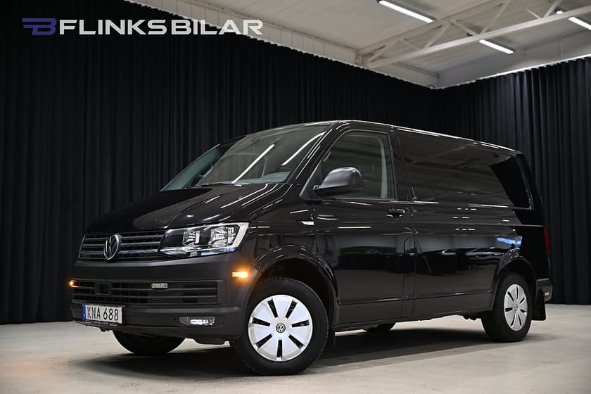 Bild 1 av Volkswagen Transporter 2.0 TDI DSG 150HK Drag|Värmare|PDC|3-Sits|RearHeat