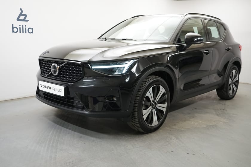 Bild 1 av Volvo XC40 Recharge T4 Ultimate Dark, HarmanKardon PremiumSound, Dragkrok, Taklucka