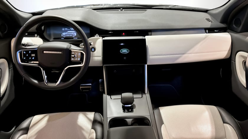 Bild 4 av Land Rover Discovery Sport P270e AWD P300e Dynamic SE
