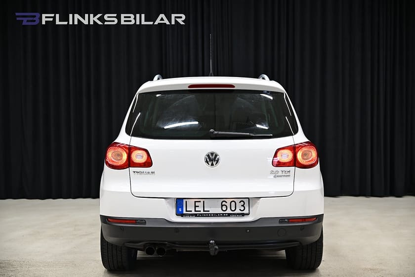 Bild 5 av Volkswagen Tiguan 4Motion DSG 140HK Sport&Style|Panorama|Drag|M-Värmare