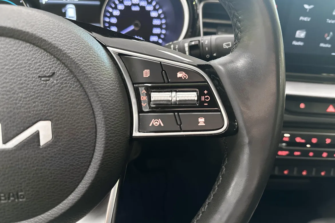 picture of a car