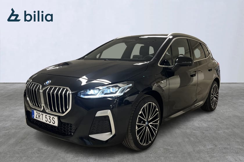 Bild 1 av BMW 230e xDrive Active Tourer Pano/HarmanKardon/El-stolar/360-kamera