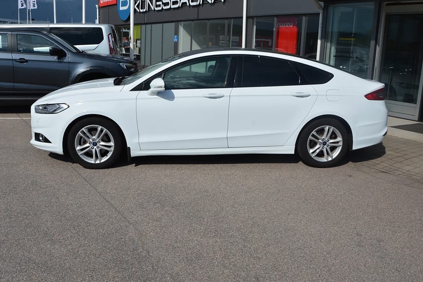 Bild 2 av Ford Mondeo 2.0 TDCi Powershift Titanium kammrem bytt