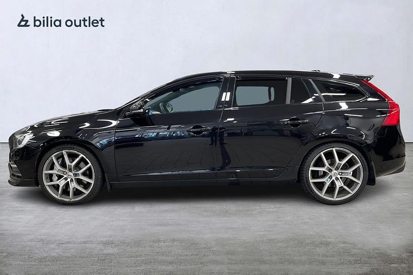 Bild 3 av Volvo V60 Polestar T6 AWD R-Design 351hk / H/K Backkamera Navi