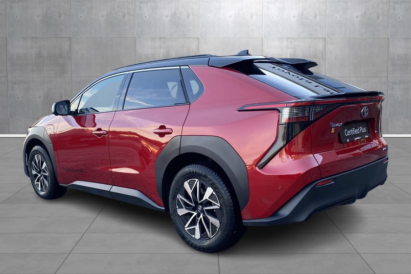 Bilde 3 av Toyota bZ4X AWD Executive bi tone