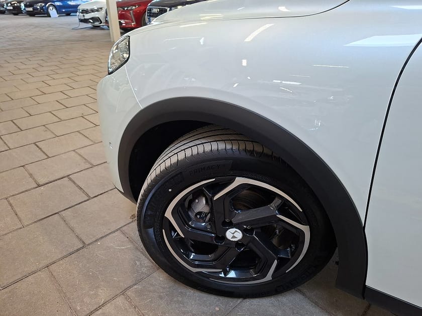 Bild 5 av DS 3 Crossback E-TENSE Läder|Navi|360 kamera