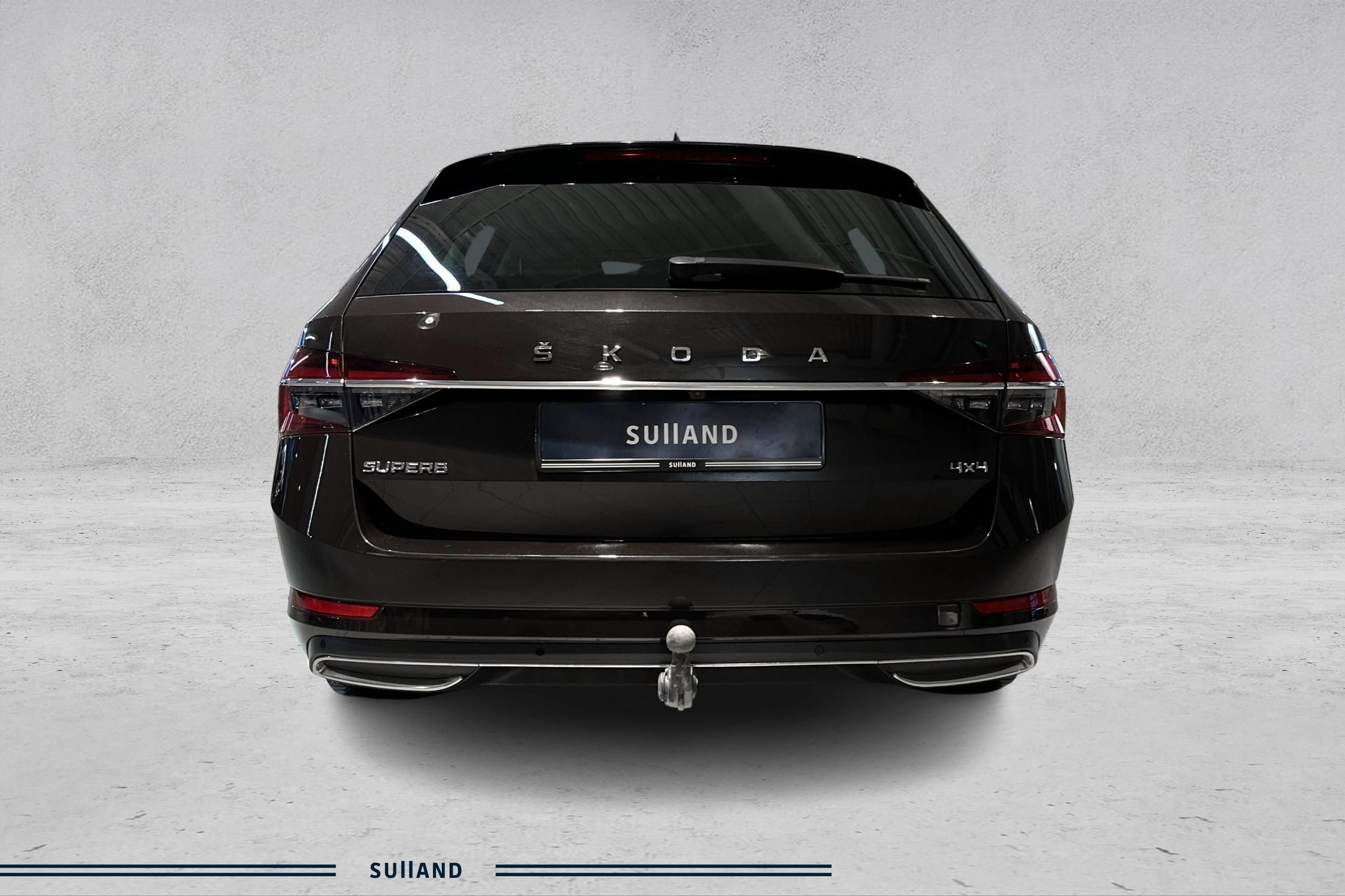 Thumnail bilde 3 av Škoda Superb Stasjonsvogn