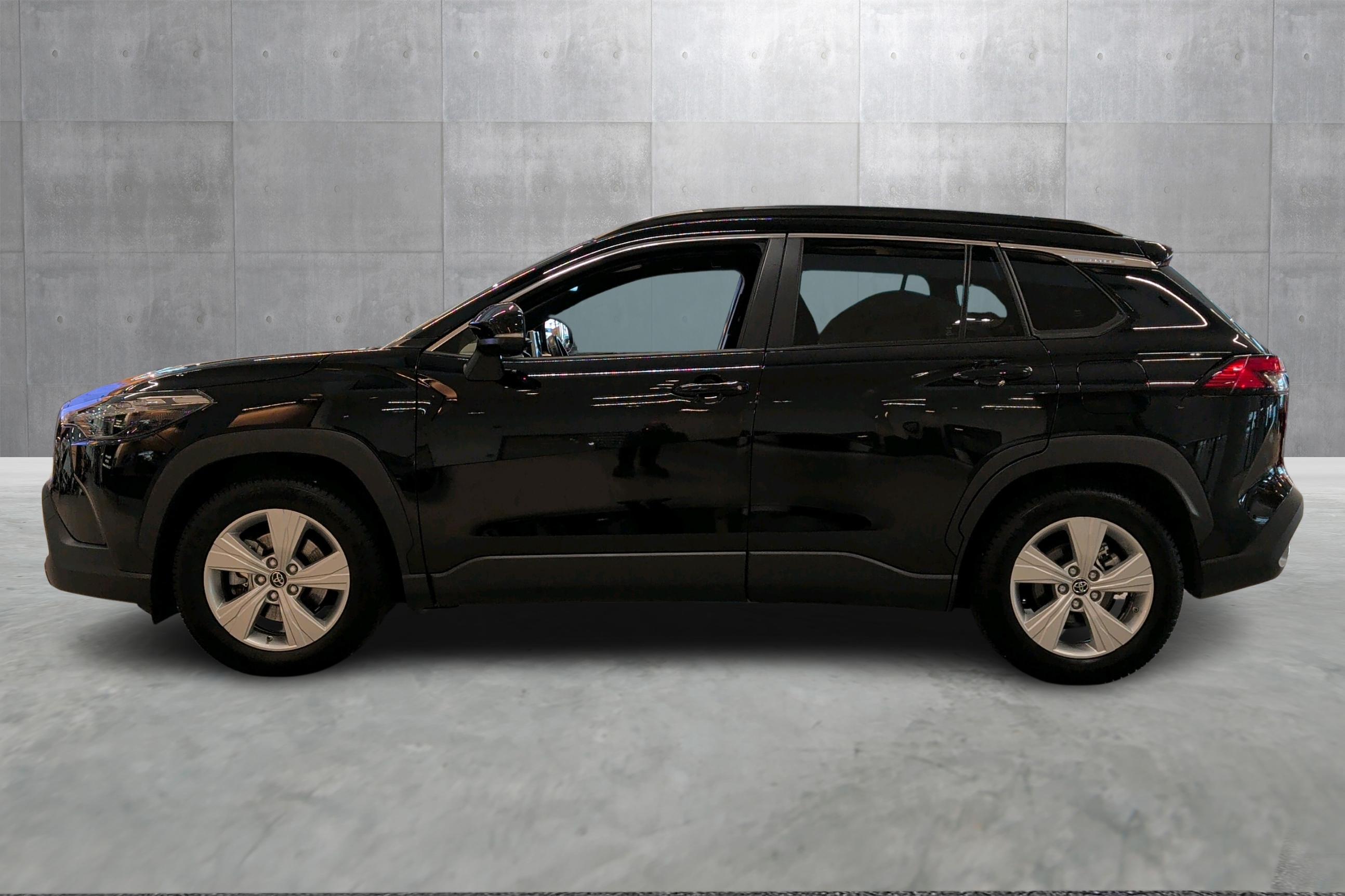 Thumnail bilde 1 av Toyota Corolla Cross Hybrid AWD-i