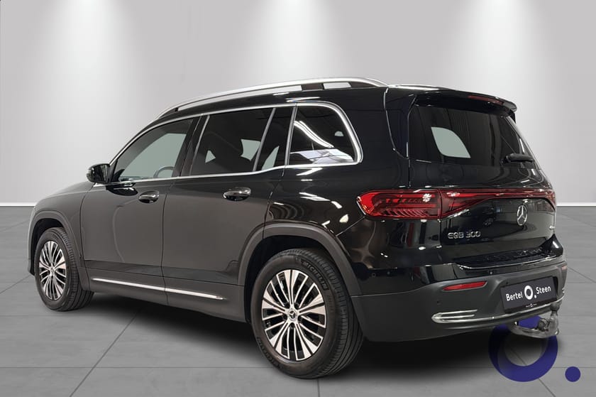 Bilde 3 av Mercedes-Benz EQB 300 4MATIC Progressive | DISTRONIC, HENGERFESTE, MEMORY++