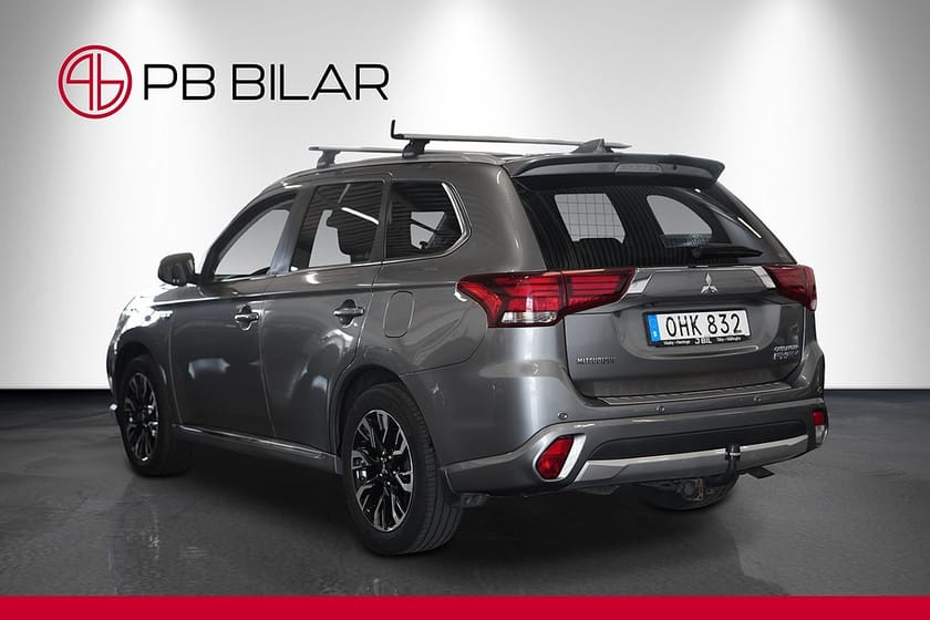 Bild 5 av Mitsubishi Outlander PHEV CVT Business Taklucka Läder B-kam 1 Ägare