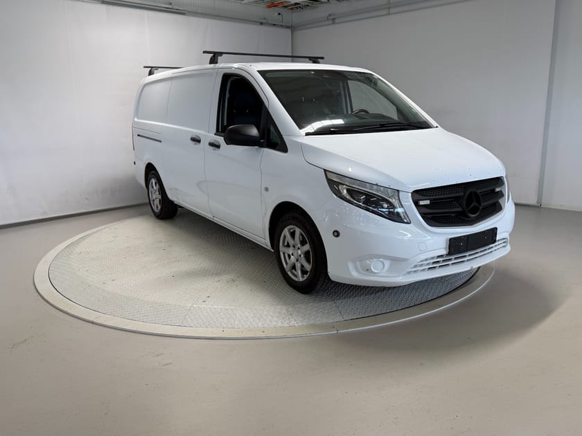 Bilde 2 av Mercedes-Benz Vito 111 CDI 2.8t 1,6 114hk Hengerfeste/Navi/S+V