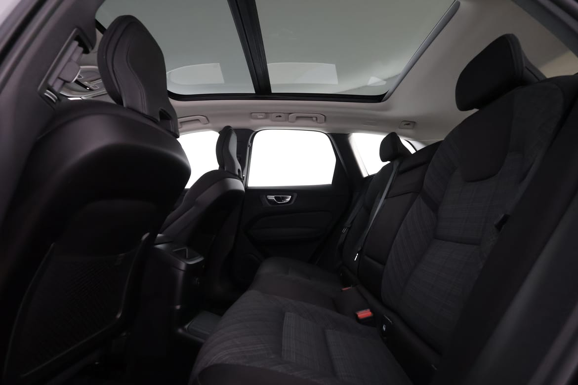 Volvo XC60 2025 - miniatyr 10