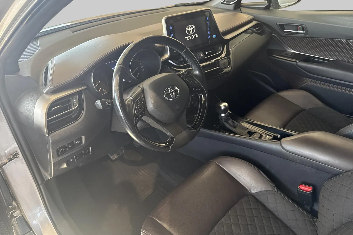picture of a car