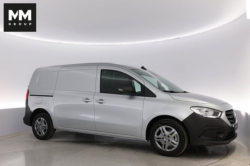 Bild 2 av Mercedes-Benz Citan 110 CDI Skåp L2 Special Edition 2985:- mån ex moms