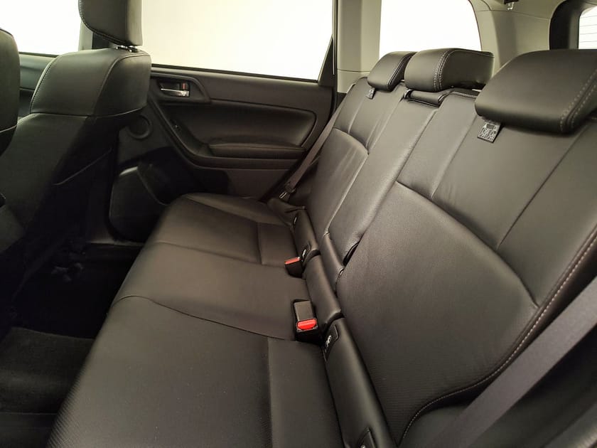 Bild 5 av Subaru Forester 2.0 4WD XT Sport Automat 240hk - 75 års Jubileumsrabatt