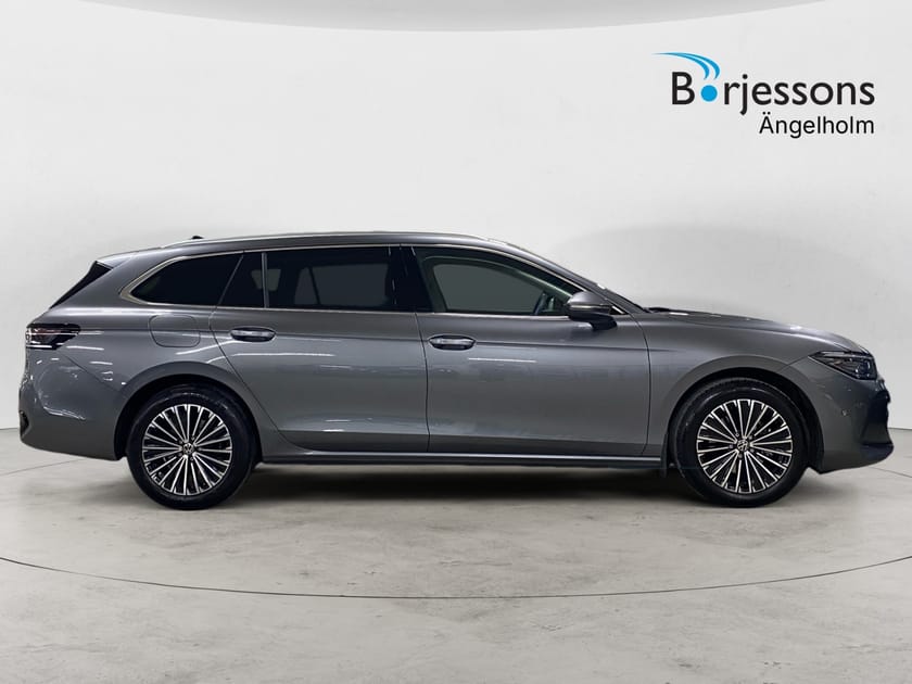 Bild 2 av Volkswagen Passat Sportscombi 1,5 eTSI 150 HK DSG Drag Värm