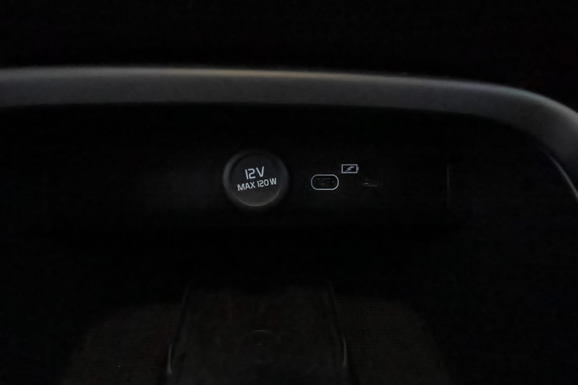 Volvo XC40 2023 - miniatyr 12