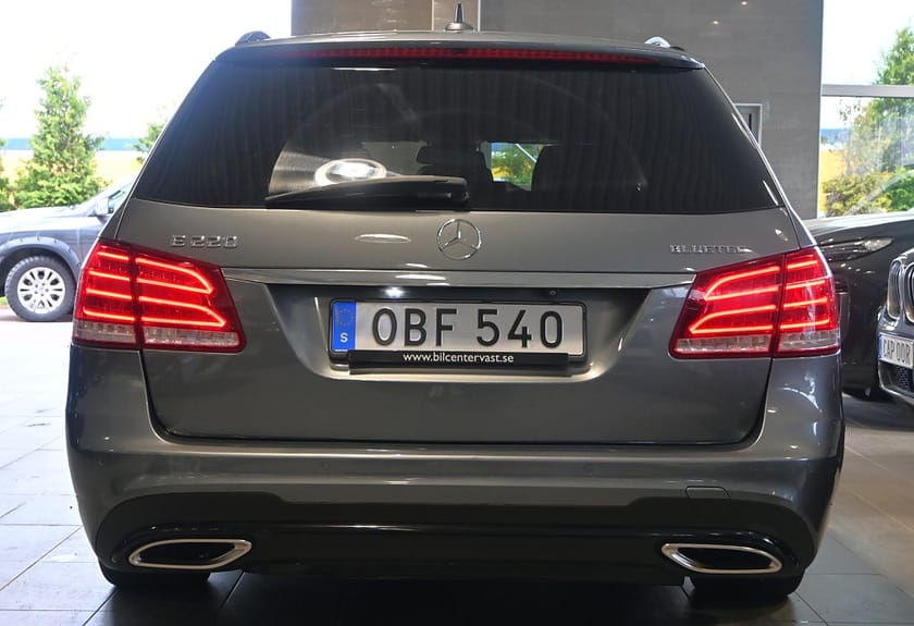 Bild 4 av Mercedes-Benz E 220 T BlueTEC Aut 170hk Edition AMG Drag