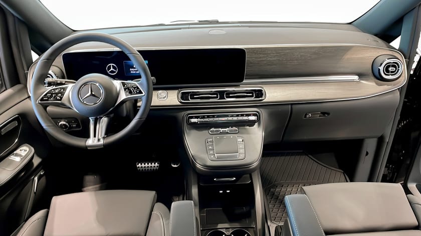 Bild 4 av Mercedes-Benz V 250d 4MATIC 3.2t 250 D LÅNG AVANTGARDE 4x4 | Omgående leverans