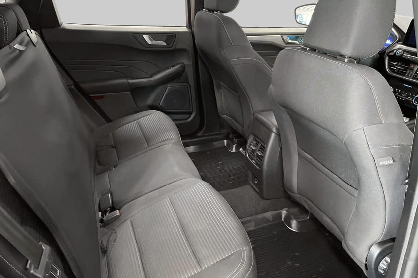 Bild 5 av Ford Kuga Plug-In Hybrid Titanium 2.5 225hk PHEV Aut (Vinterhjul, Dragkrok)