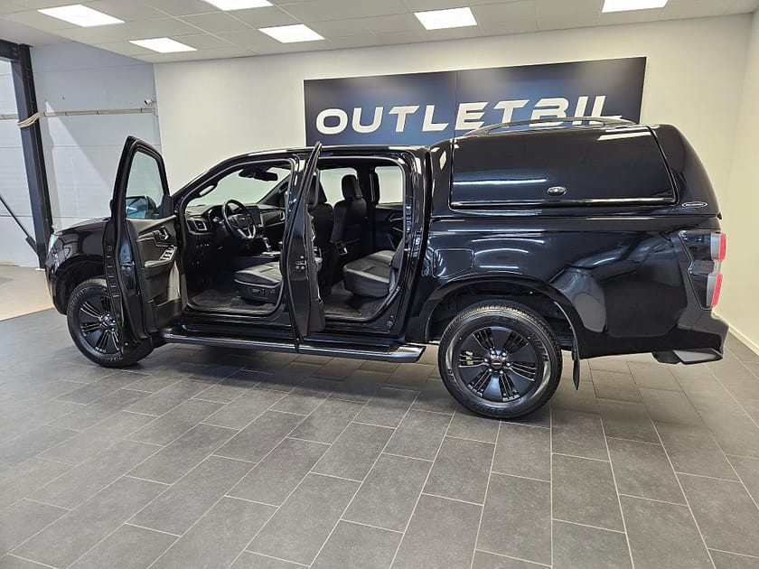 Bild 3 av Isuzu D-Max Crew Cab XRX 1.9 163hk 4WD 4x4 Kåpa Värmare Drag Läder MOMS