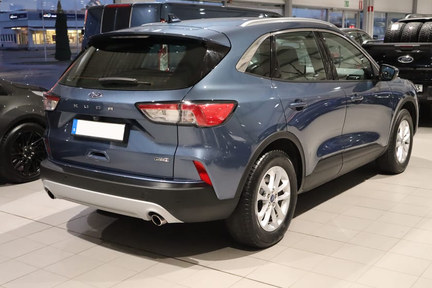 Bild 5 av Ford Kuga Plug-In Hybrid Titanium Phev 64km 225hk 4295kr/mån Privatleasing
