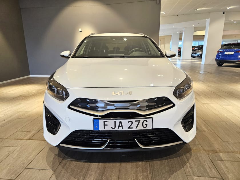 Bild 3 av Kia Ceed Sportswagon Plug-in Hybrid 141hk | V-hjul Drag