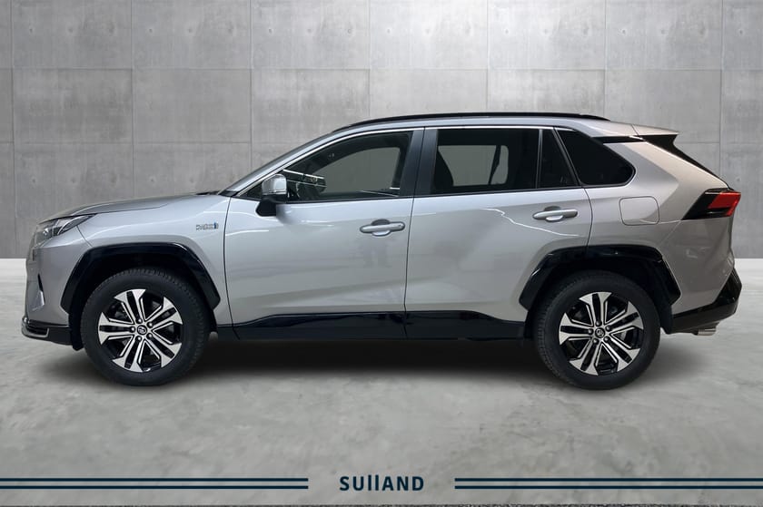 Bilde 2 av Toyota RAV4 Plug-in Hybrid Active tech / AWD / Plug in