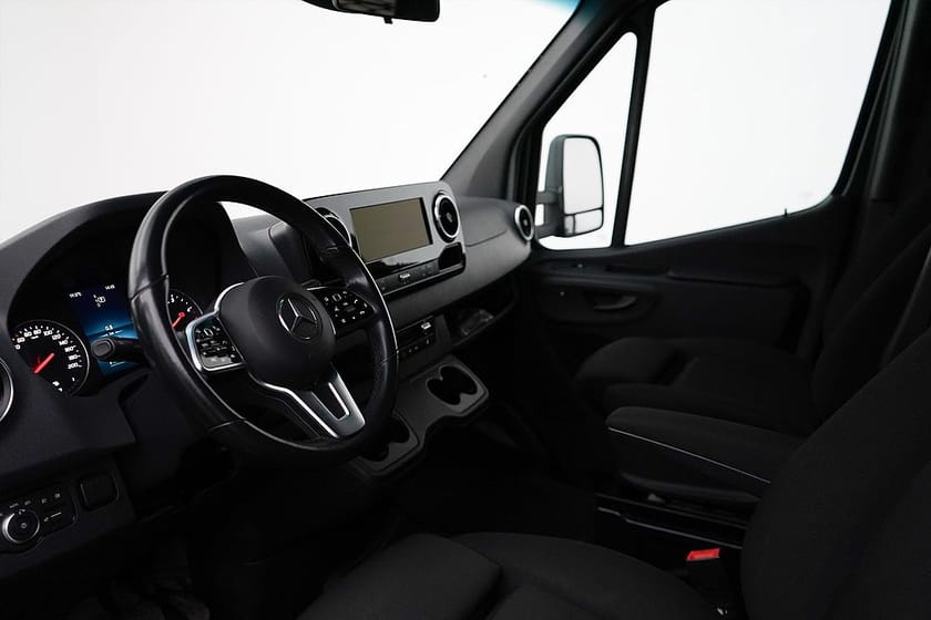 Bild 5 av Mercedes-Benz Sprinter 319 CDI Chassi Crew Cab / 190hk / Flak / Moms