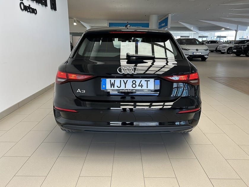 Bild 5 av Audi A3 Sportback 35 TFSI 150hk PROLINE