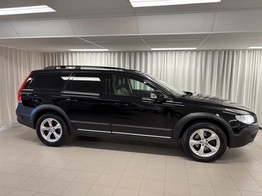 Bild 3 av Volvo XC70 D4 Manuell 181hk Drag
