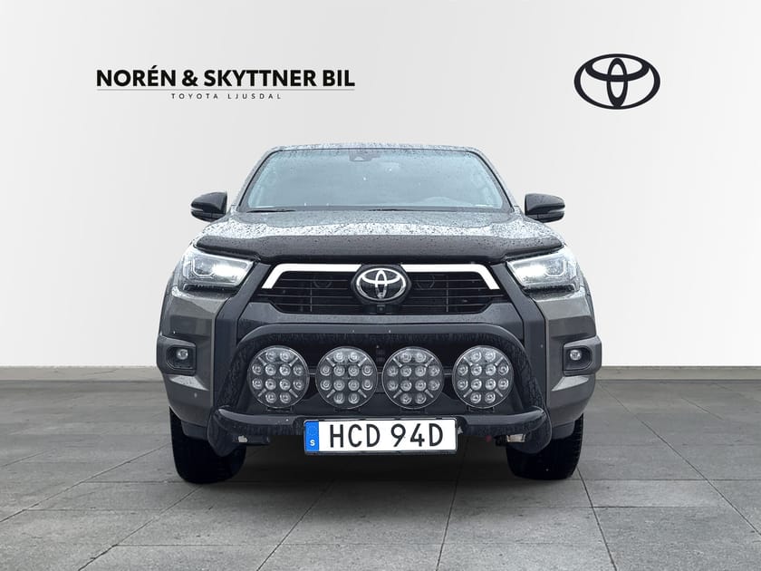 Bild 5 av Toyota Hilux Dubbelhytt Invincible /D-värm/Vhjul