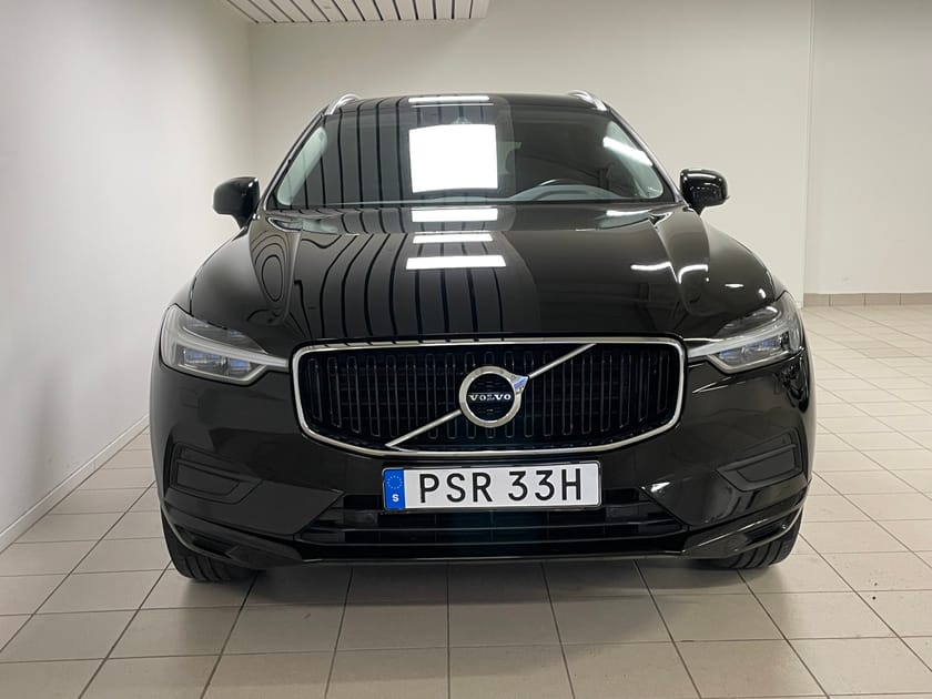 Bild 2 av Volvo XC60 B5 AWD Bensin Momentum SEIII
