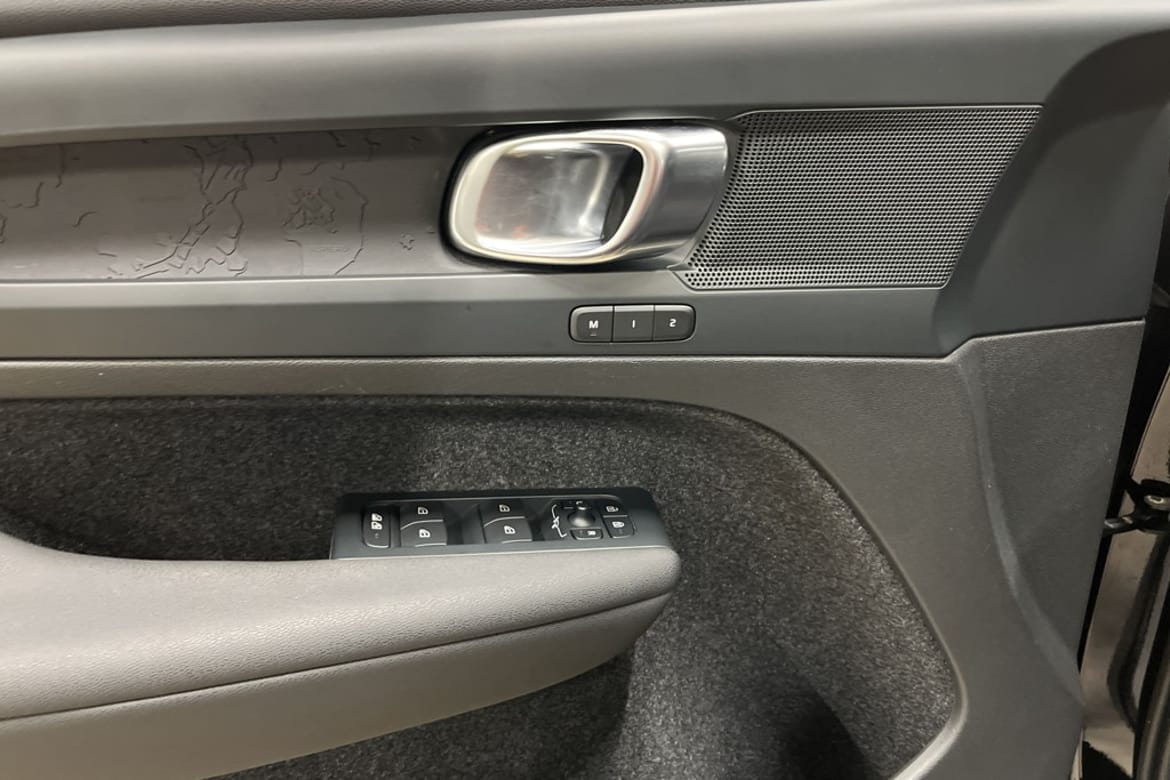 Volvo C40 2023 - miniatyr 11