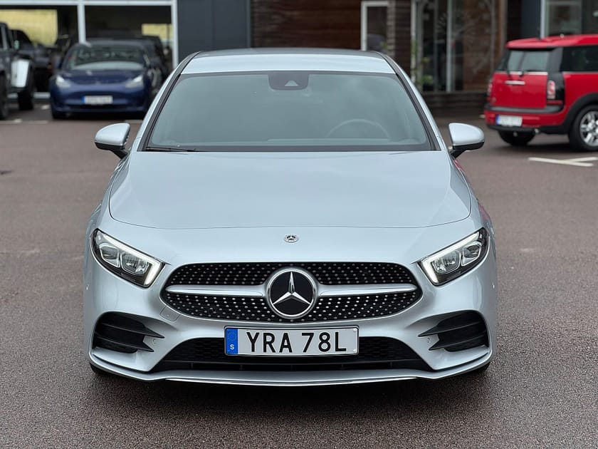 Bild 3 av Mercedes-Benz A 250 4MATIC 7G-DCT AMG Widescreen B-Kamera Navi